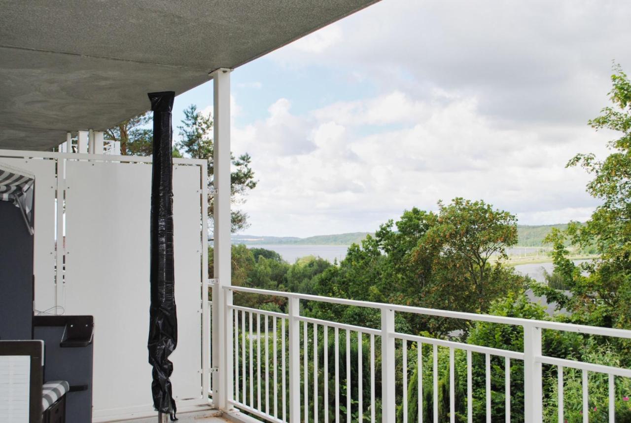 Ferienresidenz Zwei Bodden Fewo2-8 - Balkon, Sauna, Kamin Lietzow Extérieur photo